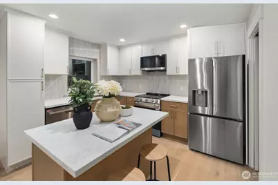12040 5th Avenue NE, Seattle, WA 98125 - Photo 7