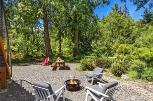 10399 NE Pine Way, Bainbridge Island, WA 98110 - Photo 35