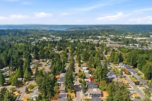 13004 NE 112th St, Kirkland, WA 98033 - Photo 35