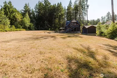 10154 NW Merlins Lane, Bremerton, WA 98312 - Photo 37