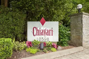10398 NE 17th St, Bellevue, WA 98004 - Photo 3