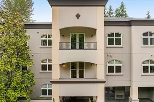 10398 NE 17th St, Bellevue, WA 98004 - Photo 25