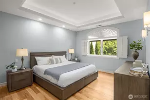 10398 NE 17th St, Bellevue, WA 98004 - Photo 13