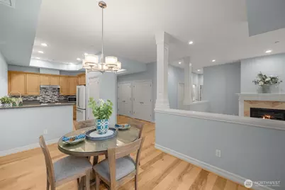 10398 NE 17th Street #206, Bellevue, WA 98004 - Photo 9