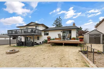 554 NW Fairhaven Drive, Oak Harbor, WA 98277 - Photo 3