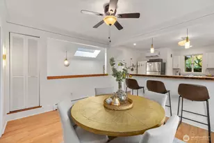 3218 S Byron St, Seattle, WA 98144 - Photo 9