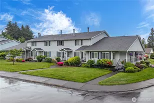 303 S 325th Ln, Federal Way, WA 98003 - Photo 1