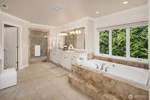 2330 279th Dr SE, Sammamish, WA 98075 - Photo 23