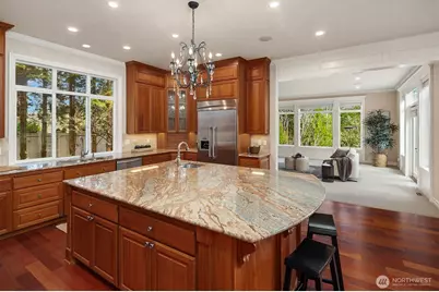 2330 279th Drive SE, Sammamish, WA 98075 - Photo 13