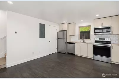 3323 Martin Luther King Jr Way S, Seattle, WA 98144 - Photo 5