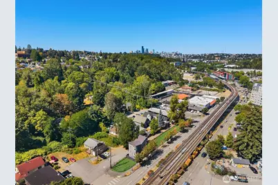 3323 Martin Luther King Jr Way S, Seattle, WA 98144 - Photo 19