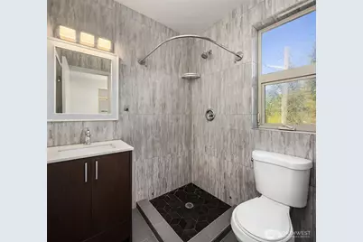 3323 Martin Luther King Jr Way S, Seattle, WA 98144 - Photo 9