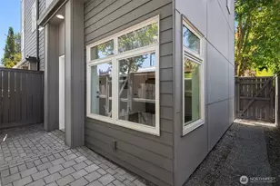 3323 Martin Luther King Jr Way S, Seattle, WA 98144 - Photo 17