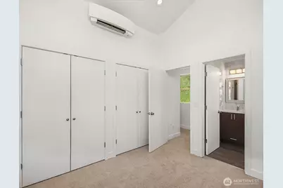 3323 Martin Luther King Jr Way S, Seattle, WA 98144 - Photo 15