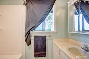 49 SW 8th Ave, Oak Harbor, WA 98277 - Photo 7