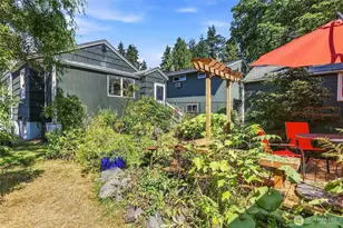 2401 SW 112th St, Burien, WA 98146 - Photo 19