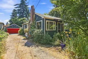 2401 SW 112th St, Burien, WA 98146 - Photo 17