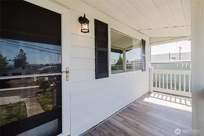 1112 Perry Avenue, Bremerton, WA 98310 - Photo 7
