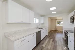 1112 Perry Ave, Bremerton, WA 98310 - Photo 13