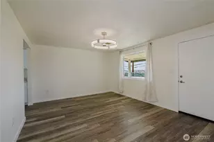 1112 Perry Ave, Bremerton, WA 98310 - Photo 9