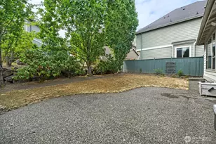 23527 NE 13th Pl, Sammamish, WA 98074 - Photo 33