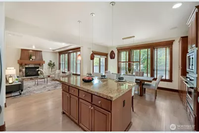 23527 NE 13th Place, Sammamish, WA 98074 - Photo 9