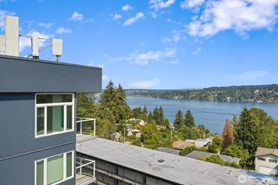 15020 Bothell Way NE #605, Lake Forest Park, WA 98155 - Photo 3