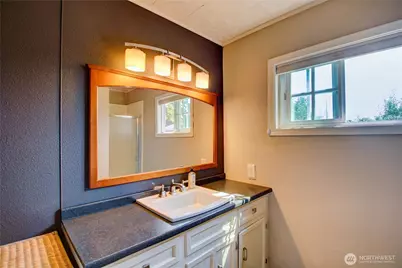 21213 Plaza Drive, Sedro Woolley, WA 98284 - Photo 23
