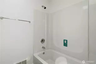 30217 Retreat Kanaskat Road SE, Ravensdale, WA 98051 - Photo 35