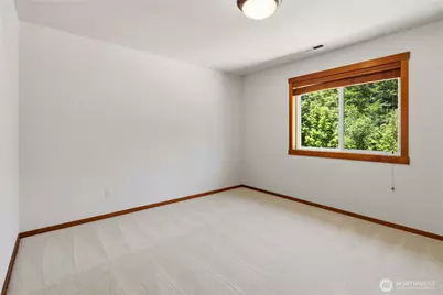 30217 Retreat Kanaskat Road SE, Ravensdale, WA 98051 - Photo 21