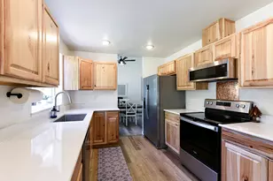 20911 111th St Ct E, Bonney Lake, WA 98391 - Photo 9