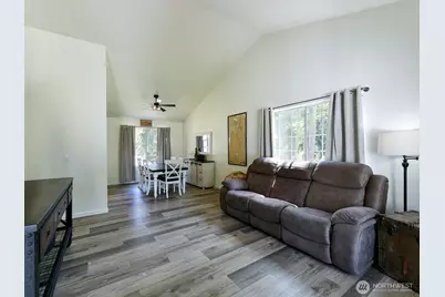 20911 111th Street Ct E, Bonney Lake, WA 98391 - Photo 5