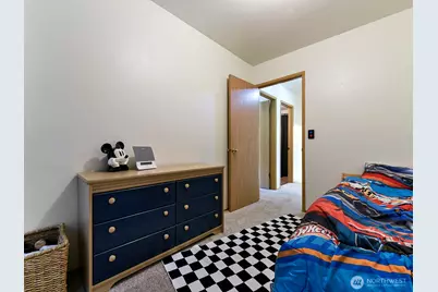 20911 111th Street Ct E, Bonney Lake, WA 98391 - Photo 19