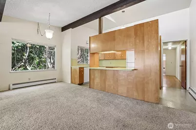 2352 49th Avenue SW, Seattle, WA 98116 - Photo 5