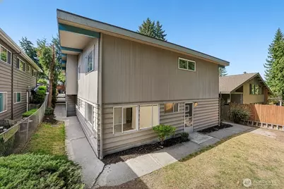 2352 49th Avenue SW, Seattle, WA 98116 - Photo 1