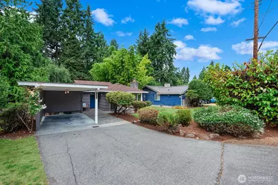11045 Alton Avenue NE, Seattle, WA 98125 - Photo 37