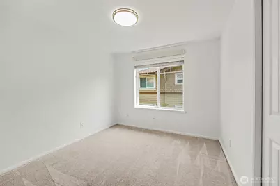 11312 124th Avenue NE #302, Kirkland, WA 98033 - Photo 13