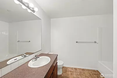 11312 124th Avenue NE #302, Kirkland, WA 98033 - Photo 15