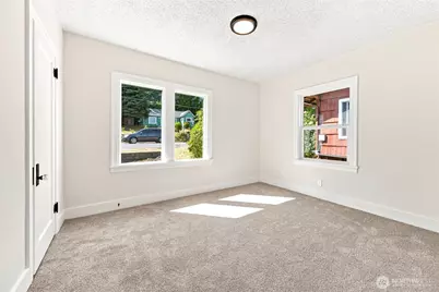 1116 N Lafayette Street, Bremerton, WA 98312 - Photo 11