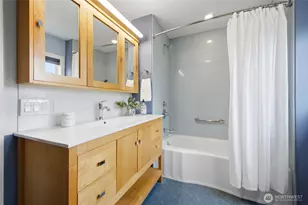 9854 Occidental Ave S, Seattle, WA 98108 - Photo 19