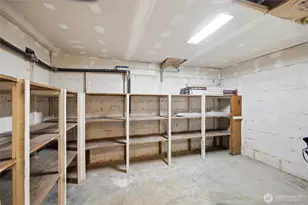 9854 Occidental Ave S, Seattle, WA 98108 - Photo 29