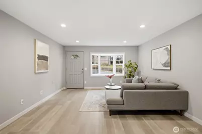 9854 Occidental Avenue S, Seattle, WA 98108 - Photo 7