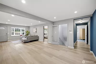 9854 Occidental Avenue S, Seattle, WA 98108 - Photo 9