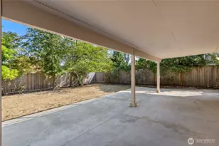 1123 E Hemlock St, Kent, WA 98030 - Photo 27