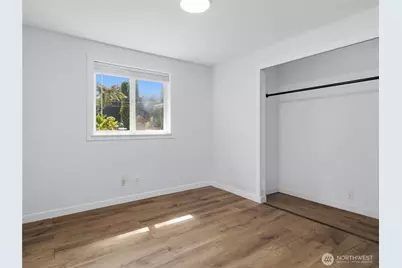 27069 Meadow Circle NE, Kingston, WA 98346 - Photo 31