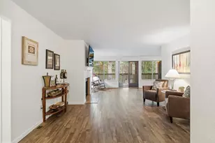 8511 Main St, Edmonds, WA 98026 - Photo 7
