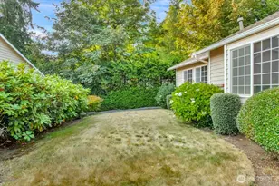 14114 Beverly Park Rd, Edmonds, WA 98026 - Photo 3
