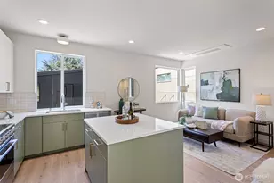 8039 Wallingford Ave N, Seattle, WA 98103 - Photo 15