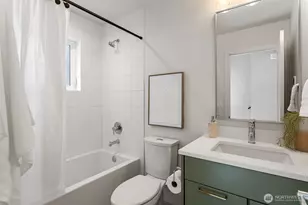 8039 Wallingford Ave N, Seattle, WA 98103 - Photo 5