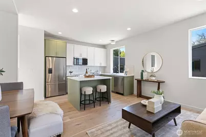 8039 Wallingford Avenue N #B, Seattle, WA 98103 - Photo 7